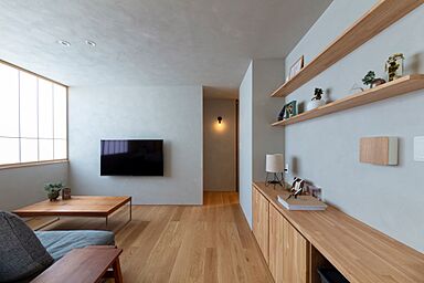 株式会社アントールの施工事例「洗練された和モダンの住まいで、暮らしをすっきりと心地よく」の画像2