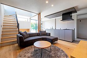 株式会社アントールの施工事例「ホテルライクなデザインの住まい」の画像1