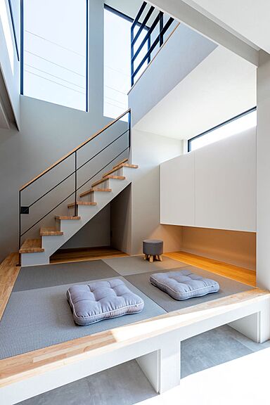 株式会社アントールの施工事例「ホテルライクなデザインの住まい」の画像2