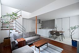 株式会社アントールの施工事例「【3LDK・吹抜・高天井・収納充実】 ~デザイン性と機能性を両立したお家~」の画像