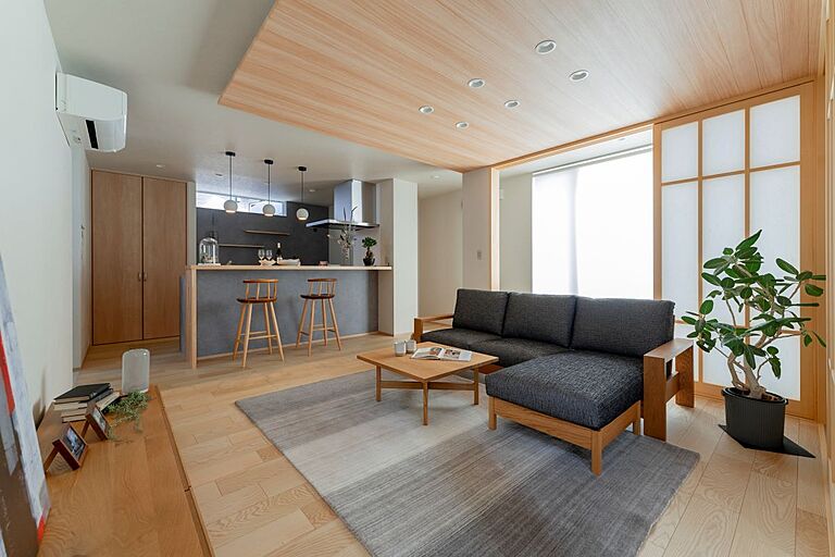 株式会社アントールの公式画像_リビング3