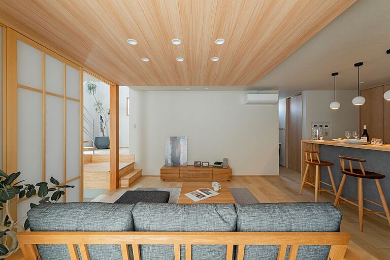 株式会社アントールの公式画像_リビング5