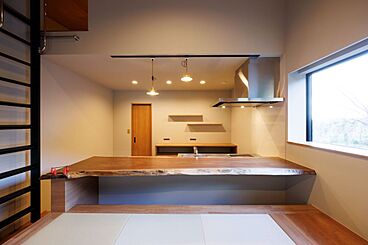 株式会社アントールの施工事例「趣の異なる2つのLDKが魅力~心地よい距離感を育む二世帯住宅の暮らし~」の画像