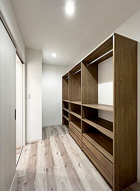 株式会社ケンコーホームの施工事例「【諫早市/30代/3LDK】家事ラク動線にこだわった吹き抜けと小屋裏収納がある家」の画像5