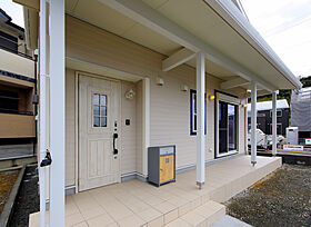 株式会社ケンコーホームの施工事例「【西彼杵郡/30代/3LDK】西海岸の風薫るカリフォルニアスタイルの家」の画像2