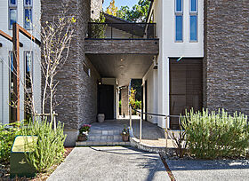 株式会社ケンコーホームの施工事例「【諫早市/4LDK+離れ】コモンスペースを中心に「母屋」と「離れ」のある家」の画像2