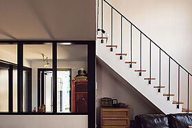 有限会社大元工務店の施工事例「アンティークと自然素材がつむぐ、温もりのある暮らし(札幌市白石区 O様邸)」の画像2