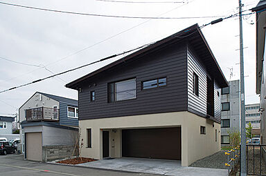 有限会社大元工務店の施工事例「家族のつながりと開放感を楽しむモダンな住まい(千歳市 K様邸)」の画像10