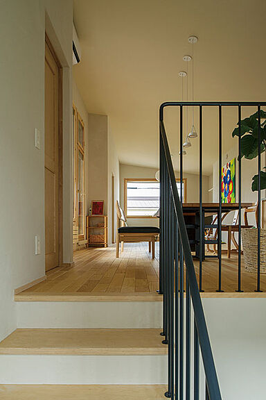 有限会社大元工務店の施工事例「家族のつながりと開放感を楽しむモダンな住まい(千歳市 K様邸)」の画像4