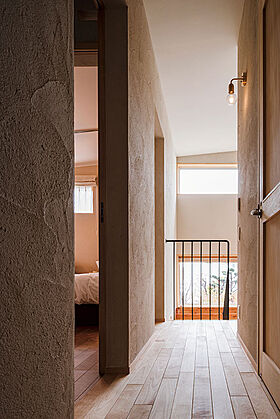 有限会社大元工務店の施工事例「先を見越した提案と素材づかいが叶えた心地よい永住住宅(札幌市 I様邸)」の画像6