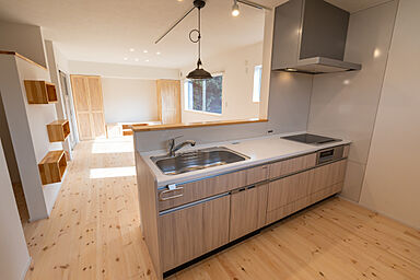 TSデザイン 有限会社 志田尾工務店の施工事例「ペットと暮らすお家(島根県邑智郡)」の画像2