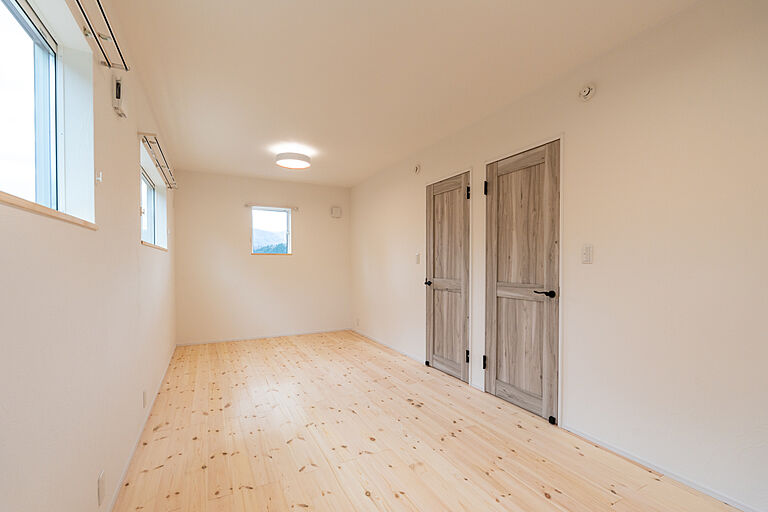 TSデザイン 有限会社 志田尾工務店の公式画像_洋室4