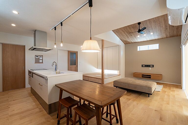 TSデザイン 有限会社 志田尾工務店の公式画像_リビング2