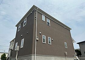 ブリリアントホーム 横浜ハウジングフォーラムの施工事例「住みやすさを追求すると辿り着くキュービックな構造と可愛い内装の両立」のメイン画像