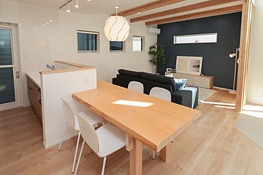 株式会社COLORS工務店 一級建築士事務所の施工事例「大津市国分モデルハウス」の画像2