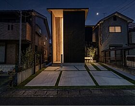 株式会社COLORS工務店 一級建築士事務所の施工事例「【滋賀/草津市/矢橋町/天然木/外観/COLORS工務店】新矢橋モデル」の画像9
