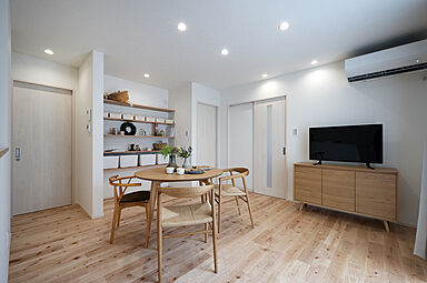 平屋のKiNARiの施工事例「【平屋】17坪モデルハウス」の画像1