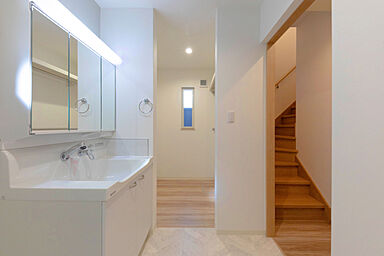 ジェイフィットホーム 鹿児島南店の施工事例「家族も猫ものびのび暮らせるお家」の画像7