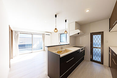 ジェイフィットホーム 鹿児島南店の施工事例「空間を最大限に活かした、機能性と快適さを兼ね備えたお家」の画像3