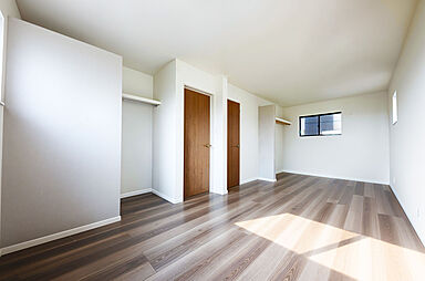 ジェイフィットホーム 鹿児島南店の施工事例「家族も、ワンコも、心地よく暮らせるカフェ風のお家」の画像4