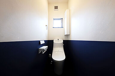 ジェイフィットホーム 鹿児島南店の施工事例「リビングと庭がつながる、開放感たっぷりのお家」の画像8