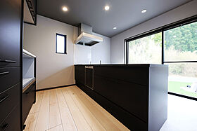 ジェイフィットホーム 鹿児島南店の施工事例「静かに個性が映える、大人格好いいお家。」の画像5