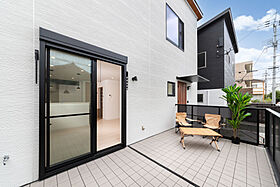 ジェイフィットホーム 鹿児島南店の施工事例「家族だけの空が広がる、スカイデッキのあるお家」の画像1