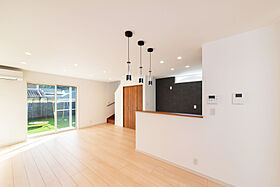 ジェイフィットホーム 鹿児島南店の施工事例「週末は庭がリビングになる、プライベートガーデン付きのお家。」の画像3