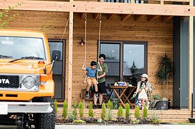 ユーディーホーム株式会社の施工事例「【那須塩原市/32.25坪】アクティブに暮らすヒュッテスタイルハウス」の画像2