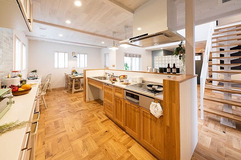 ユーディーホーム株式会社の公式画像_キッチン9