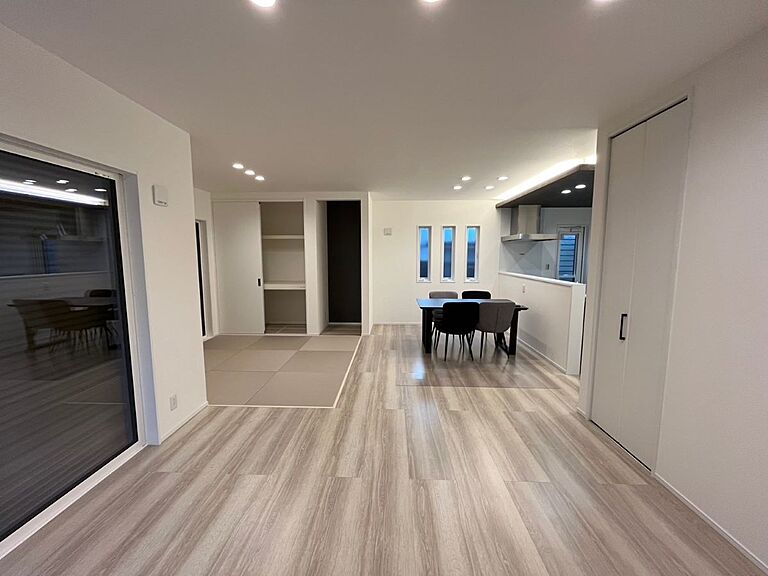 株式会社秀光ビルド 和歌山店の公式画像_リビング3