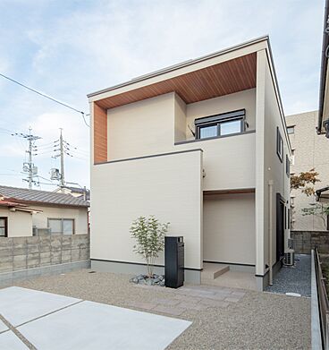 株式会社イシン住宅研究所 岡山支店の施工事例「ナチュラル和モダンの家」の画像