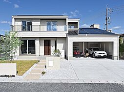 イシンホーム津山の施工事例「ガレージ付! 節約3000万円の豪邸!!」の画像