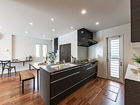 イシンホーム津山の施工事例「ガレージ付! 節約3000万円の豪邸!!」の画像2