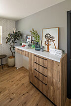 カフェスタイルのキッチン Blueziaの事例画像