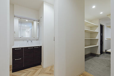 シンプルノート 岡山北・倉敷スタジオの施工事例「岡山市|フロアで完全セパレートした二世帯住宅」の画像5