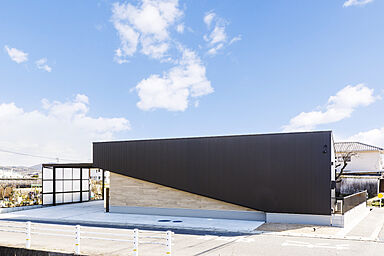 シンプルノート 岡山北・倉敷スタジオの施工事例「岡山市|ゆったりと暮らす、自由設計の平屋」の画像1