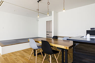 シンプルノート 岡山北・倉敷スタジオの施工事例「岡山市|ゆったりと暮らす、自由設計の平屋」の画像3