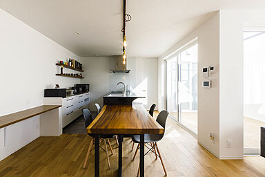 シンプルノート 岡山北・倉敷スタジオの施工事例「岡山市|ゆったりと暮らす、自由設計の平屋」の画像5