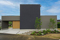 シンプルノート 岡山北・倉敷スタジオの施工事例「備前市|ヌックと吹き抜けのある、こだわりぬいた邸宅」の画像