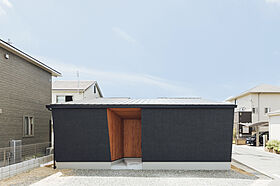 シンプルノート 岡山北・倉敷スタジオの施工事例「倉敷市|無機質×自然素材を掛け合わせたミニマルな住まい」のメイン画像