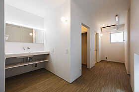 シンプルノート 岡山北・倉敷スタジオの施工事例「岡山市|静けさをまとう、彫刻のような住まい」の画像2