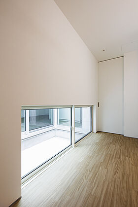 シンプルノート 岡山北・倉敷スタジオの施工事例「岡山市|静けさをまとう、彫刻のような住まい」の画像7