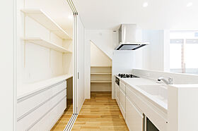 シンプルノート 岡山北・倉敷スタジオの施工事例「岡山市|収納力のあるミニマル設計の家」の画像4