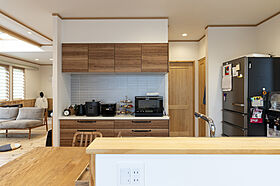 株式会社タカカツホームズ 高勝の家 古川店の施工事例「【古川店】木が身近に感じる和モダンな家」の画像3