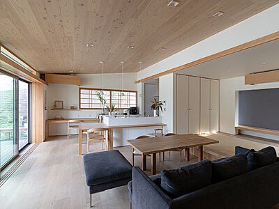 木の家スタイルのリビング 斉藤工務店 久留米モデルハウスの事例画像