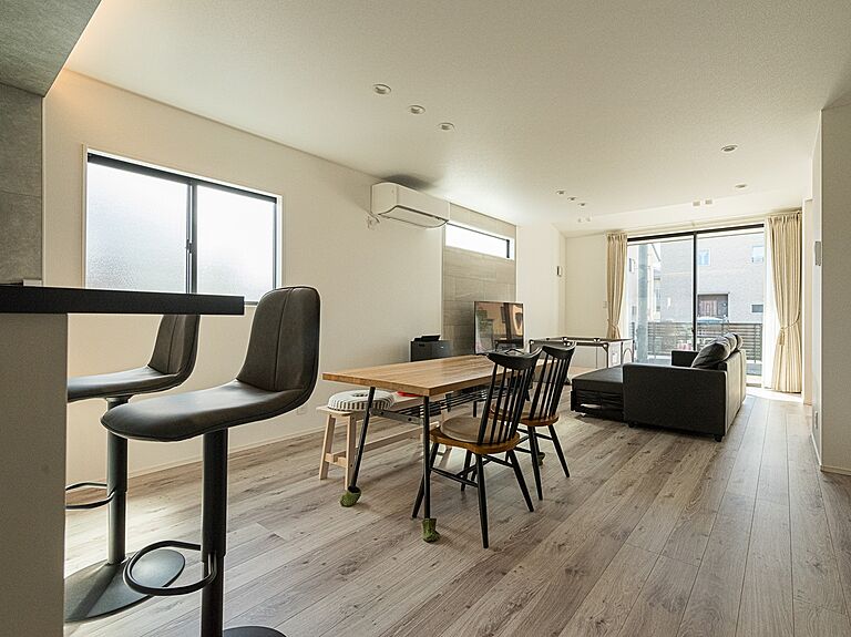 HAPPY HOUSE 掛川住宅公園モデルハウス(山田工務店)の公式画像_リビング4