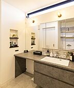 シンプルモダンスタイルの洗面所 HAPPY HOUSE 志太店(山田工務店)の事例画像