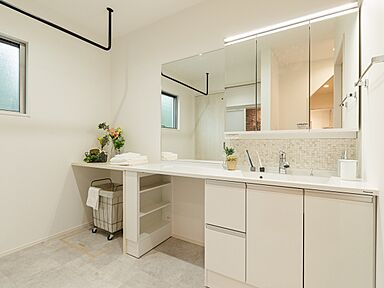 HAPPY HOUSE 志太店(山田工務店)の施工事例「【2階建て】快適な間取りに性能をプラスした住まい」の画像8