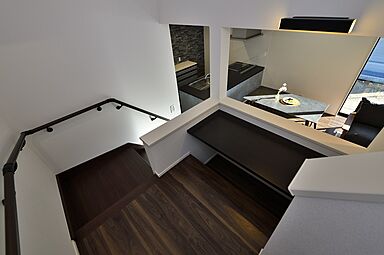 HAPPY HOUSE 掛川住宅公園モデルハウス(山田工務店)の施工事例「【2階建て】家族もペットものびのび暮らせる家事ラクなお家」の画像1